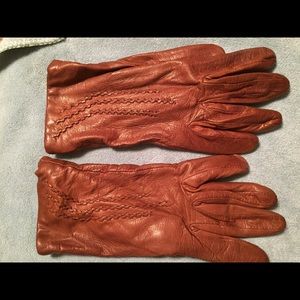 100% Genuine Leather Gloves